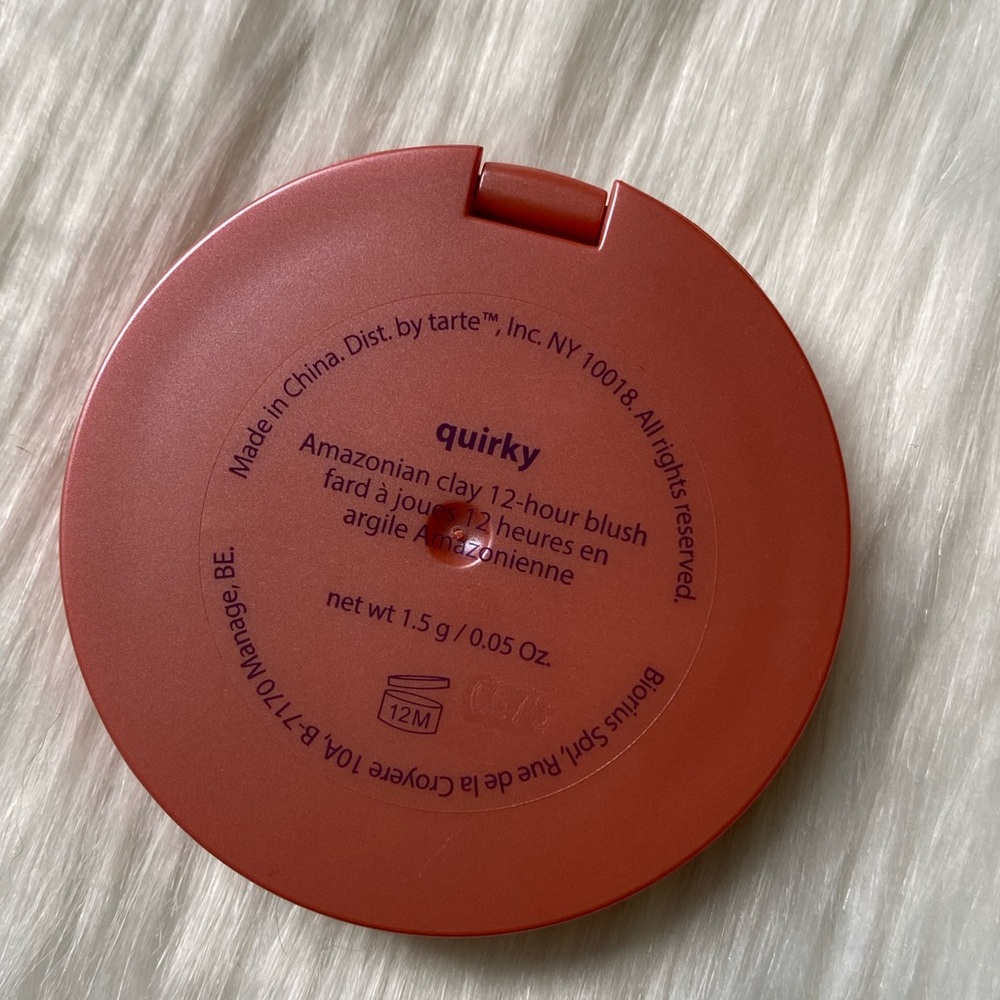 Travel size Tarte blush - Picture 3 of 3